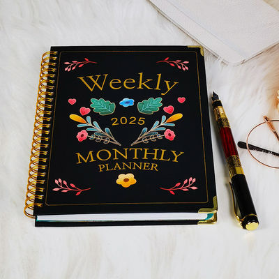 دفتر ملاحظات بغلاف مقوى حلزوني فني مع لون مخصص ومتانة عالية